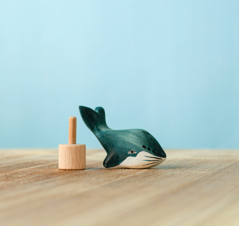 BumbuToys Figurine en bois pour couronne de célébration Baleine