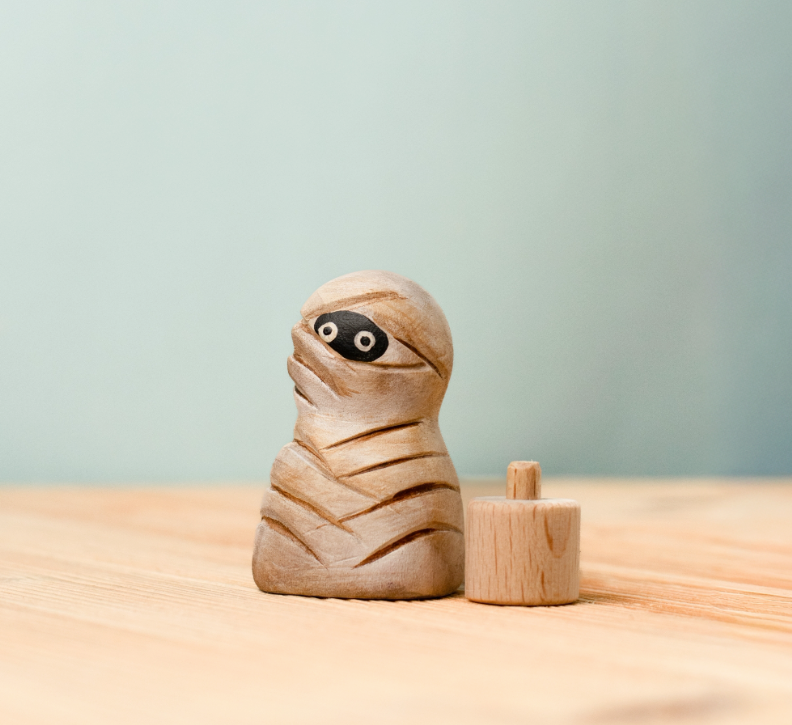 BumbuToys Figurine en bois pour couronne de célébration Momie Enchantée