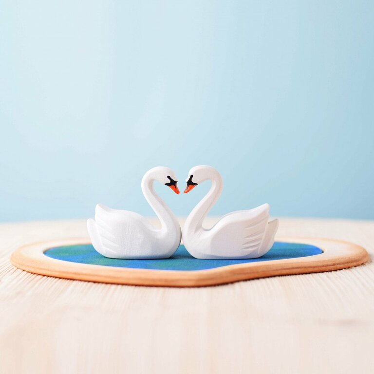 BumbuToys Lac en forme de coeur en bois