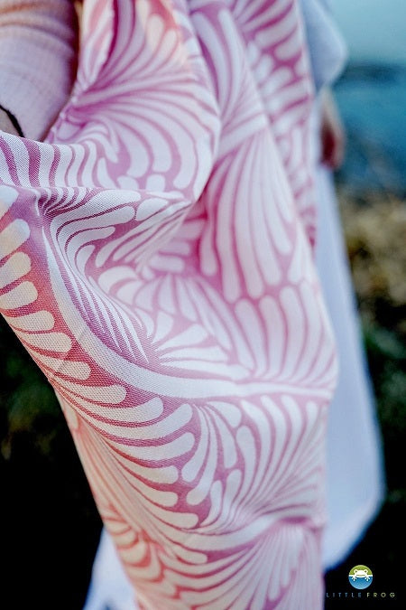 Little Frog RingSling Jacquard Flamingo Plumes