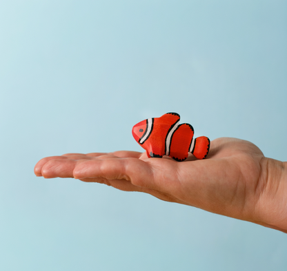 BumbuToys Figurine en bois pour couronne de célébration Poisson-clown