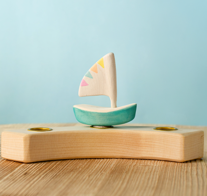 BumbuToys Figurine en bois pour couronne de célébration Voilier