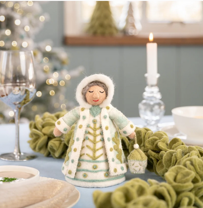 Reine d'hiver décoration en feutrine de laine - Sjaal met Verhaal
