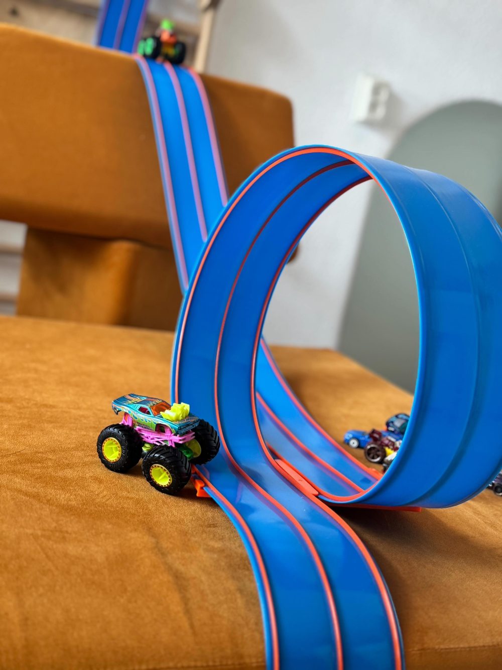 Roll & Race Circuit de voitures Flexible