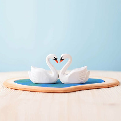 BumbuToys Lac en forme de coeur en bois