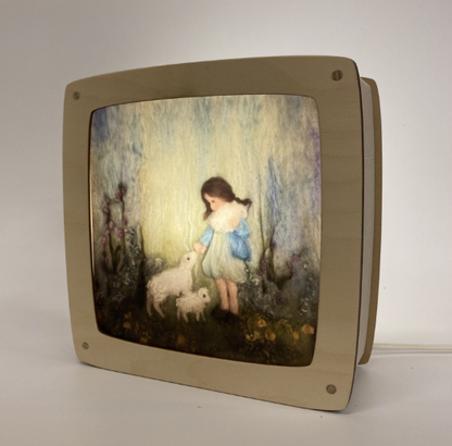 Carte à insérer pour Lampe Au fil des Saisons - Illustratrice A. Galland - Girl with Lamb