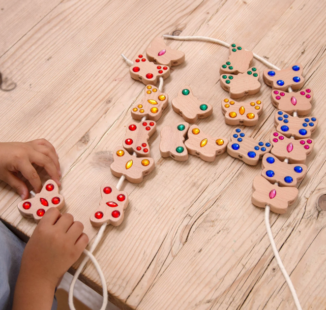 Tickit Papillons en bois avec pierres brillantes à enfiler - 20 pièces