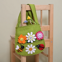 Sjaal met Verhaal Sac en feutrine de laine avec marionnettes à doigts – Fleurs et Insectes