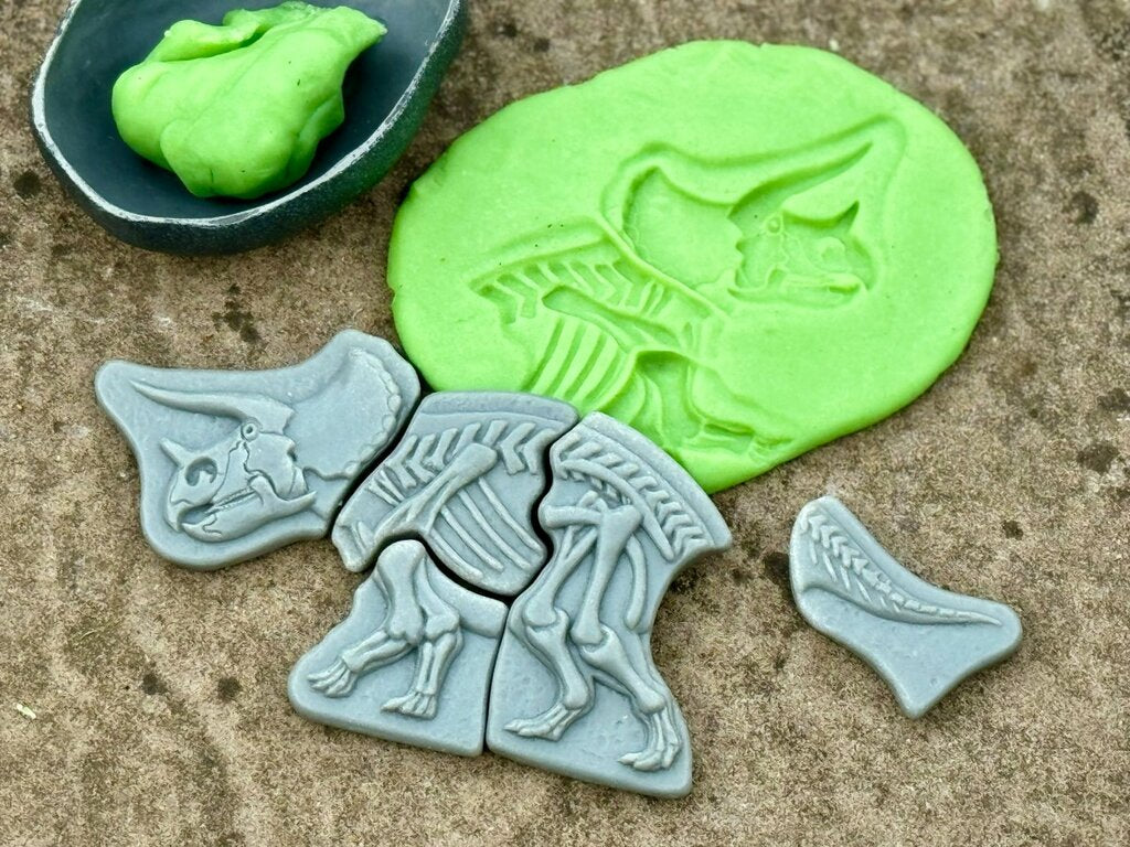 Creuser & découvrir Dinosaures - Triceratops & Spinosaurus Yellow Door