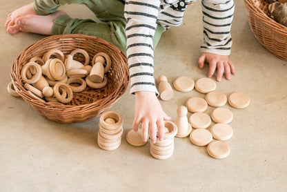 Ensemble de Nins, anneaux et pièces en bois naturel Grapat