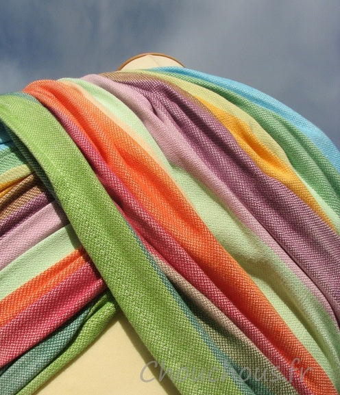 Echarpe de portage Girasol Exclusive Early Spring Crema de nube