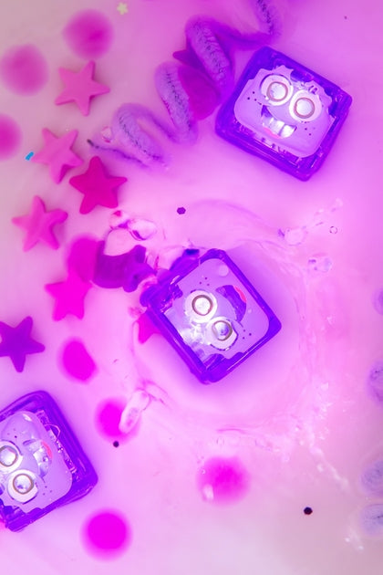 Glo Pals Cubes lumineux Lila Violet - Lot de 4