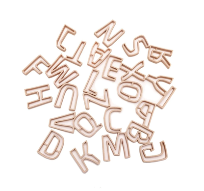 Grennn Emporte-pièces Lettres Waldorf  A - Z - Jeux sensoriels