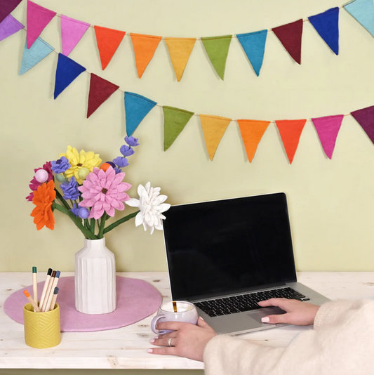Guirlande de décoration en feutrine de laine Multicolore