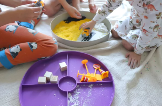 Jellystone Tray Play plateau de jeu sensoriel - Lilac