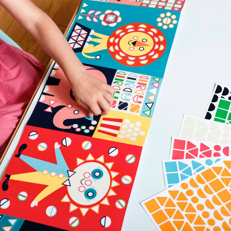 Poster panoramique + 750 stickers Cirque Poppik