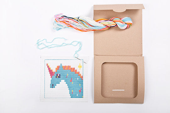 Kit de broderie Licorne Sozo