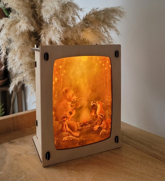 Lampe en bois pour Carte Postale
