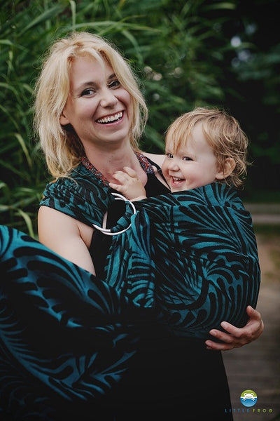 Little Frog RingSling Dark Plumes