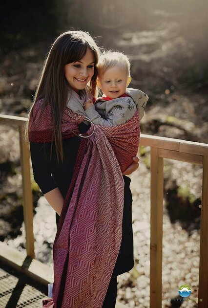 Little Frog RingSling Jacquard Ruby Cube