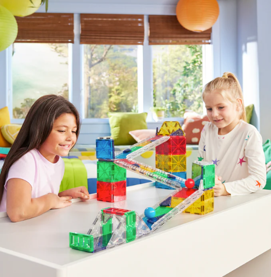 Magna Tiles Jeu magnétique Rail Racers - 90 pièces