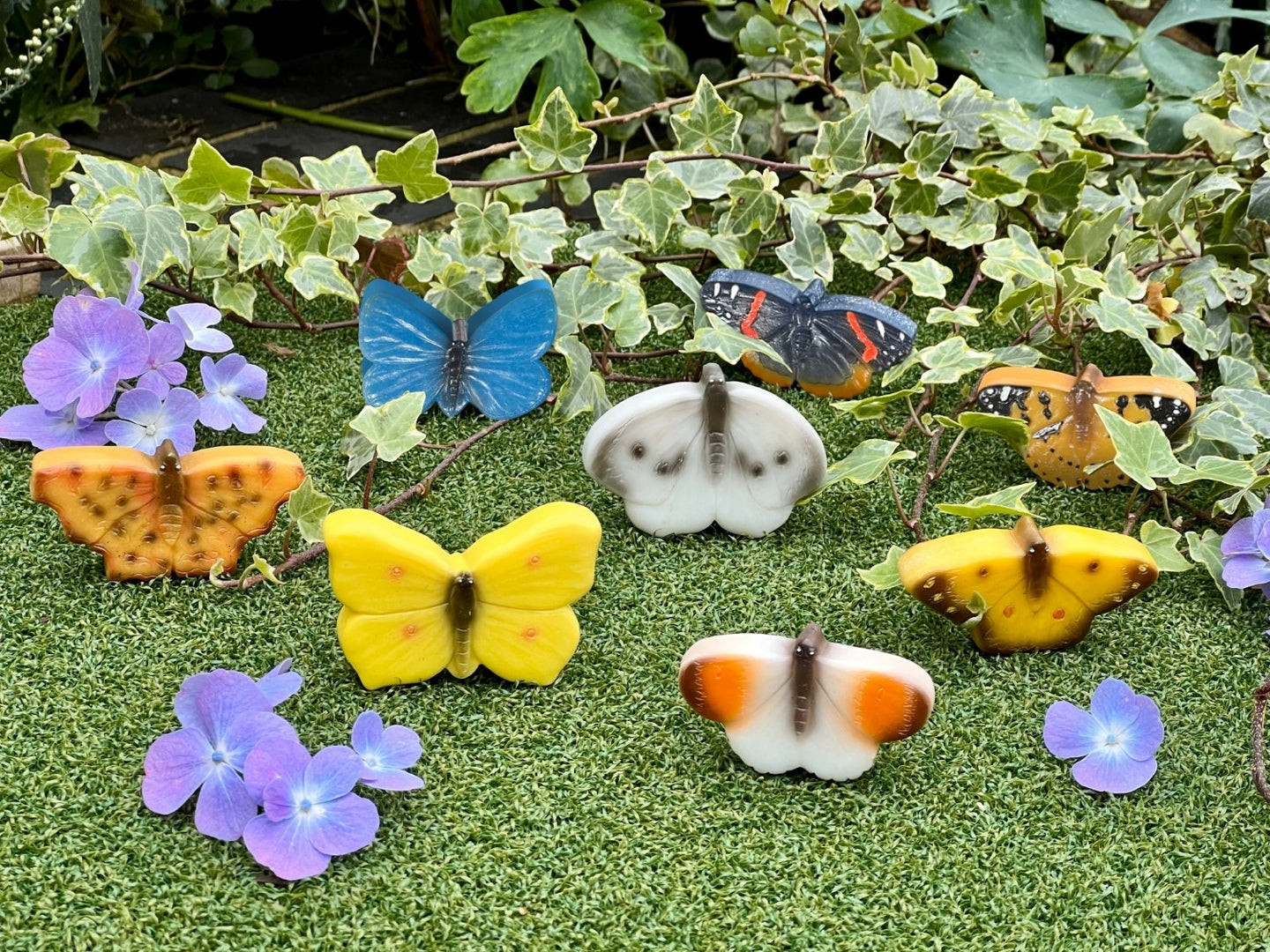 Papillons Pierres sensorielles Lot de 8 Yellow Door