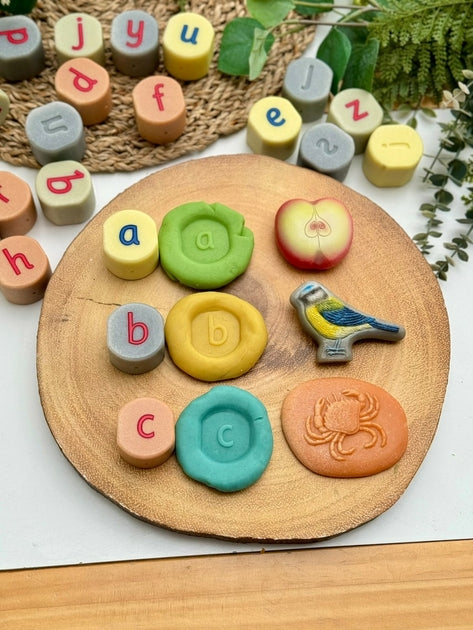 Pierres tampons alphabet minuscule Yellow Door - Lot de 26