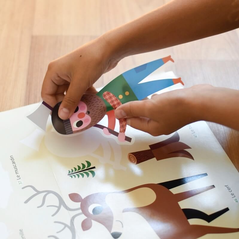 Poster géant + 60 stickers Dans la forêt Poppik