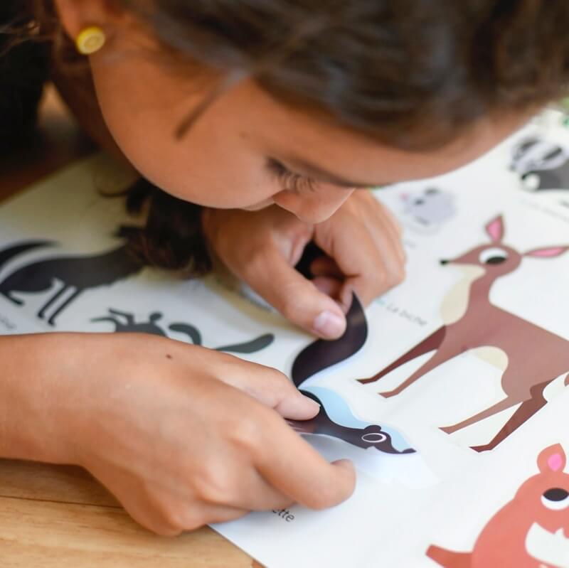 Poster géant + 60 stickers Dans la forêt Poppik