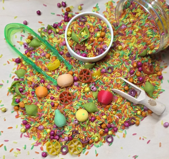 Pour and Play Mix Salade de Fruits Lot complet pour le jeu sensoriel - SensoryFun