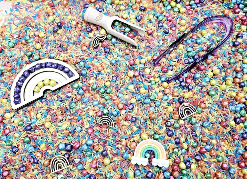Pour and Play Mix Arc-en-ciel Lot complet pour le jeu sensoriel - Sensory Fun