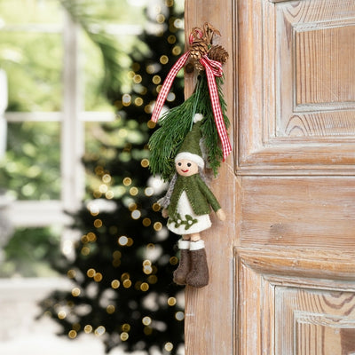 Suspension de Noël en feutrine de laine Fillette de Gui Vert clair